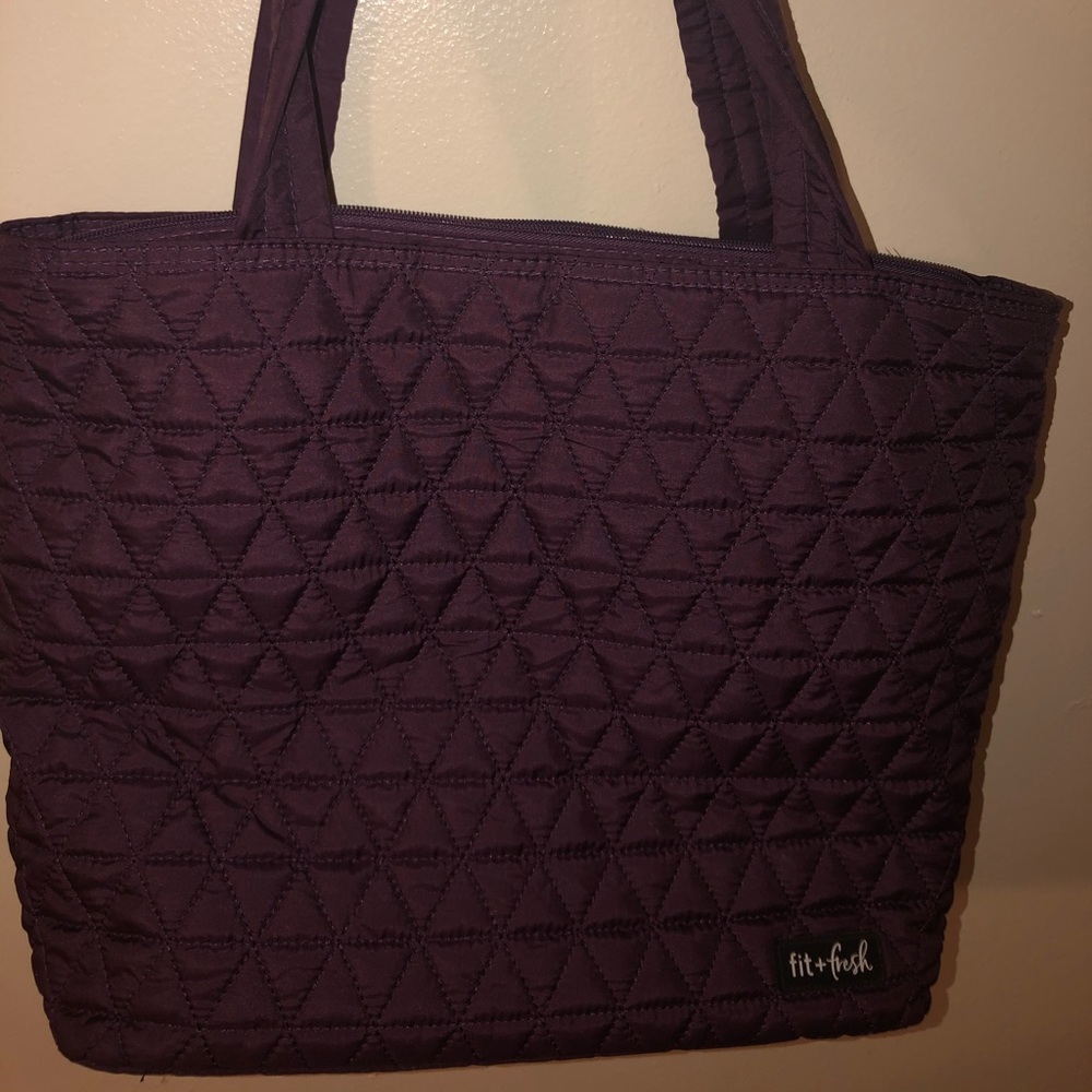Tote bag